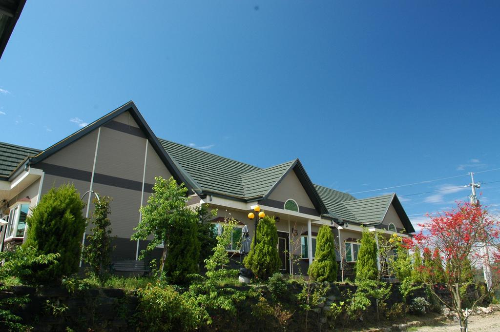 Winlu Vacation Farm Villa Renai Exterior photo